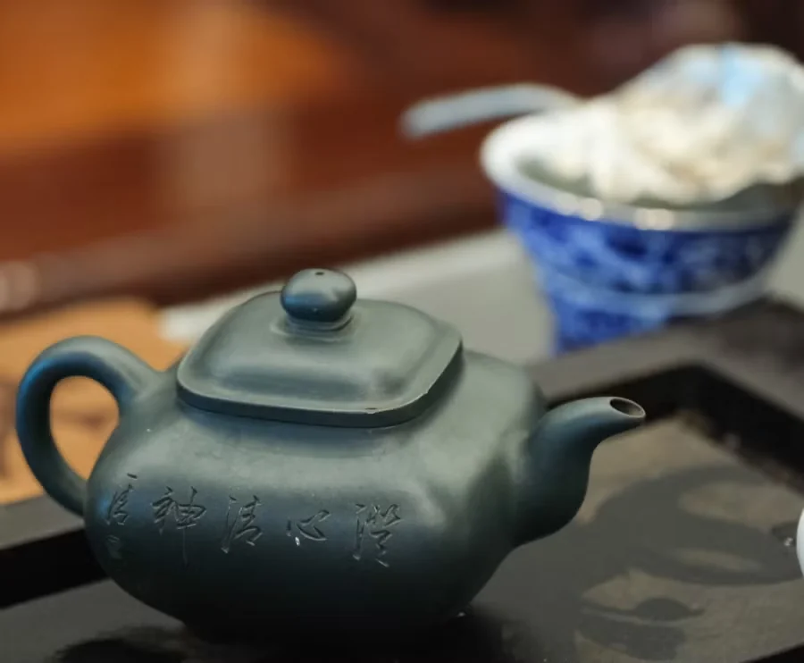 chọn ấm pha trà xanh Thái Nguyên