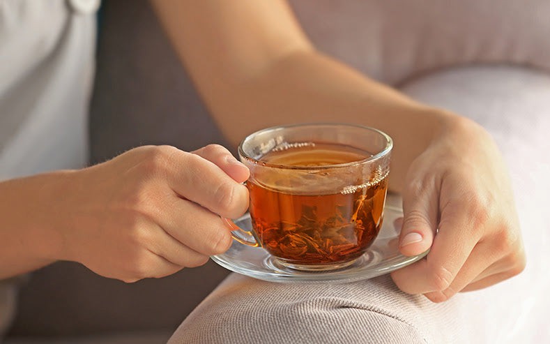 trà xanh kỵ những thực phẩm và chất bổ sung nào khi dùng hằng ngày