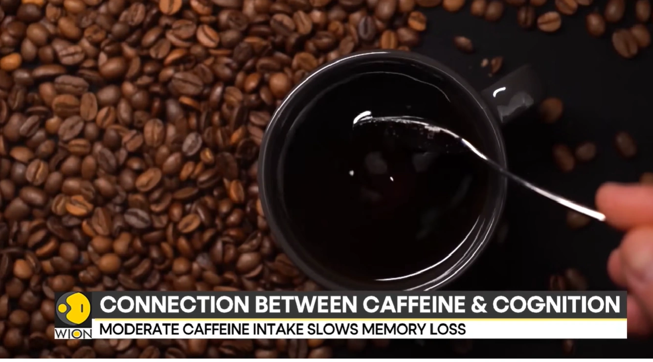 uống trà cà phê hằng ngày và sức khỏe trí não