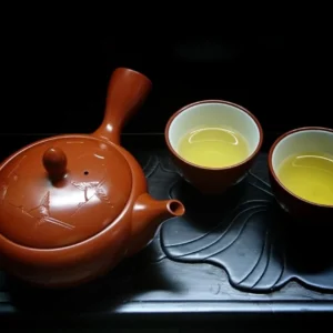 uống trà đúng cách với trà xanh sạch